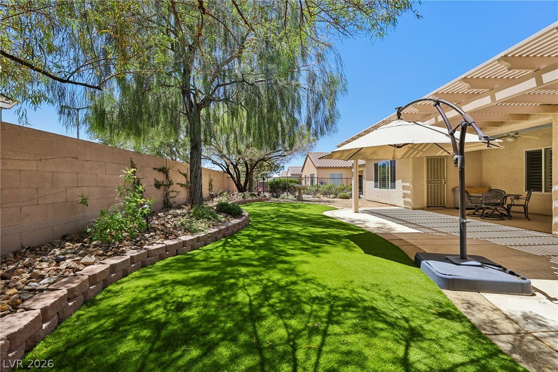 2559 Deora Way