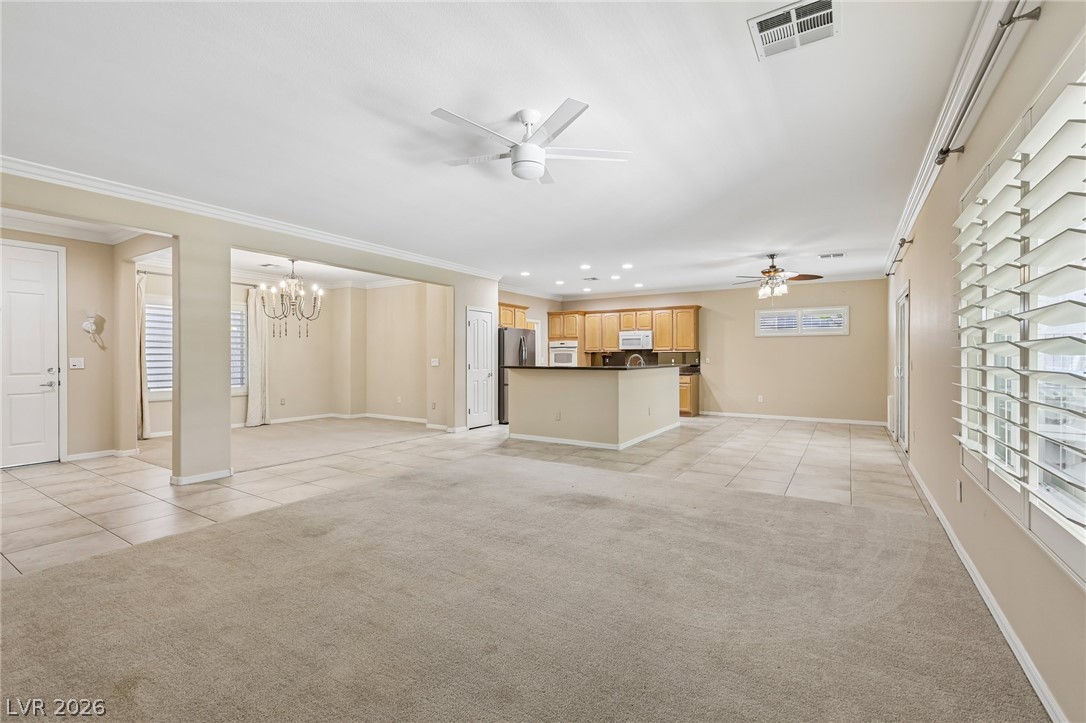 2559 Deora Way