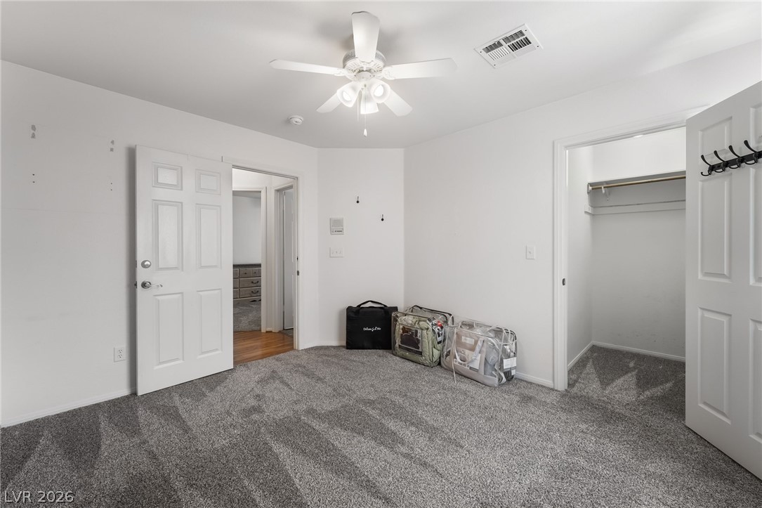 2835 Via Terra Street