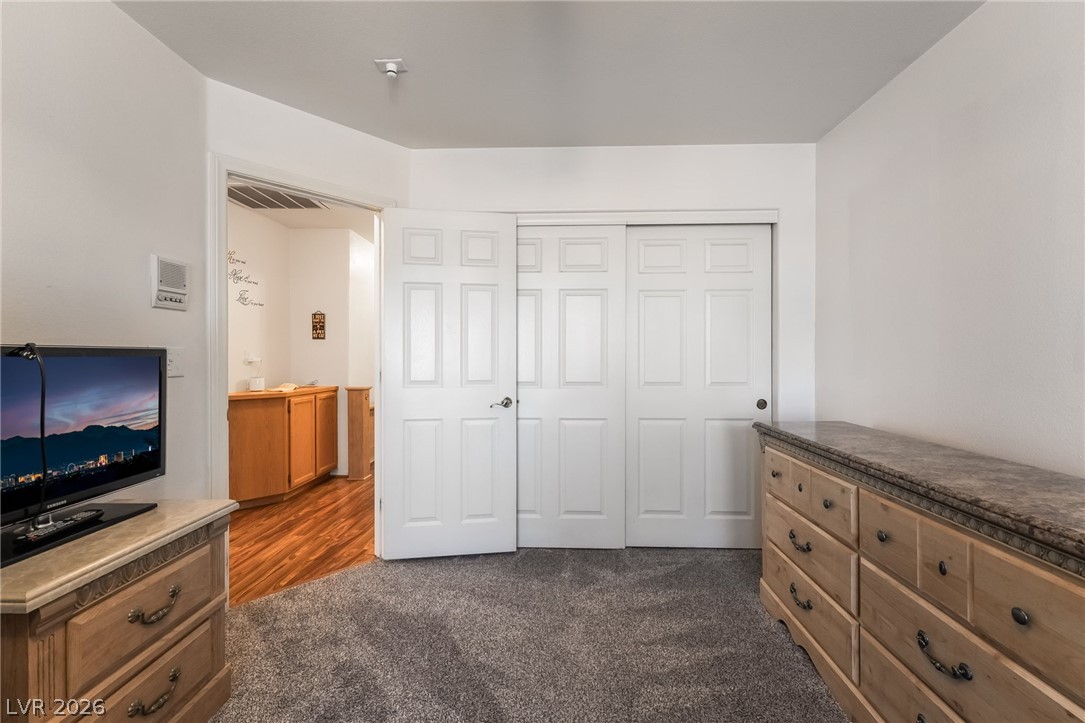 2835 Via Terra Street