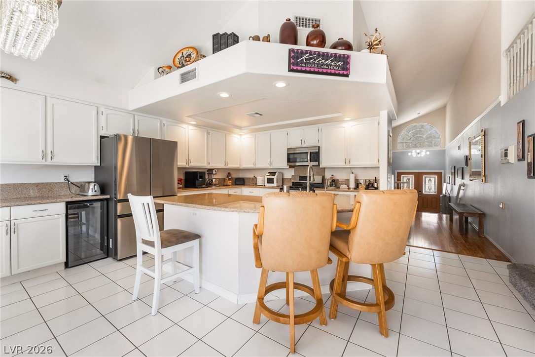 2835 Via Terra Street