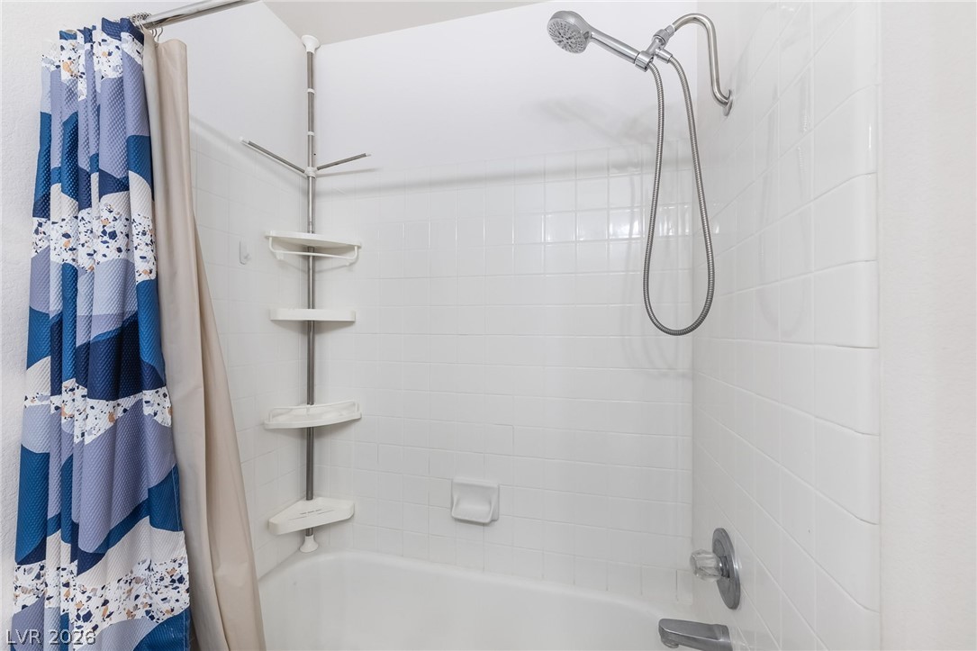 2835 Via Terra Street