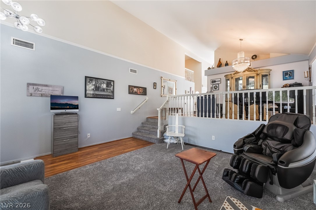 2835 Via Terra Street
