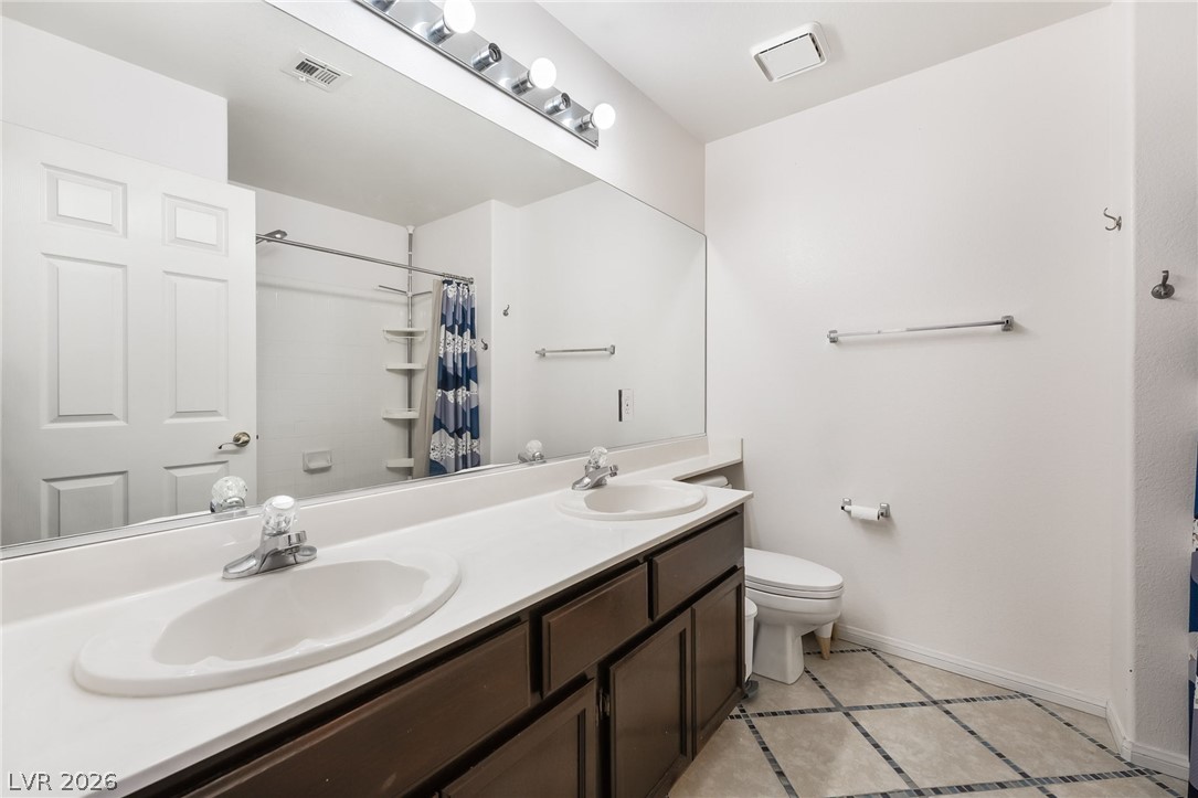 2835 Via Terra Street