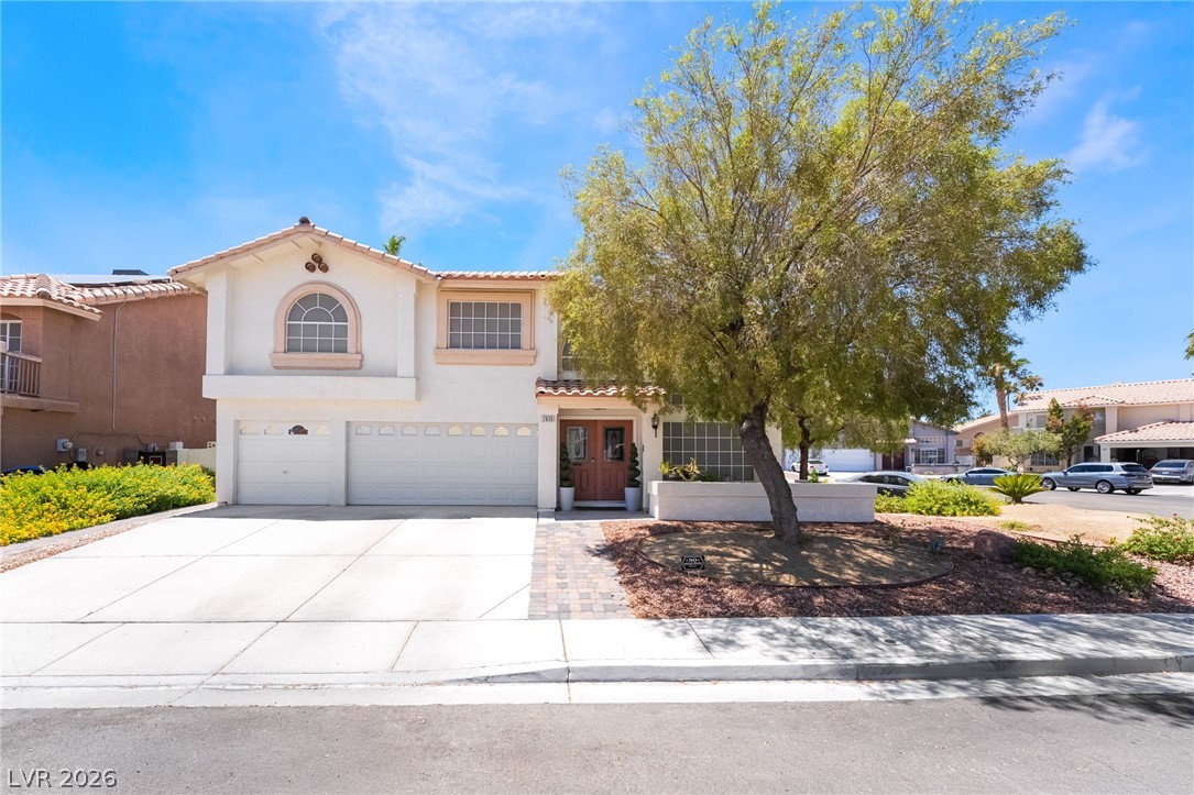 2835 Via Terra Street