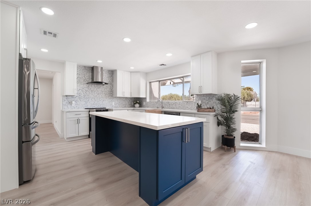 611 East Fairway Road
