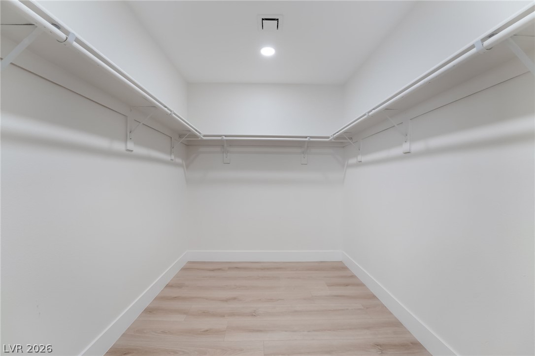 611 East Fairway Road