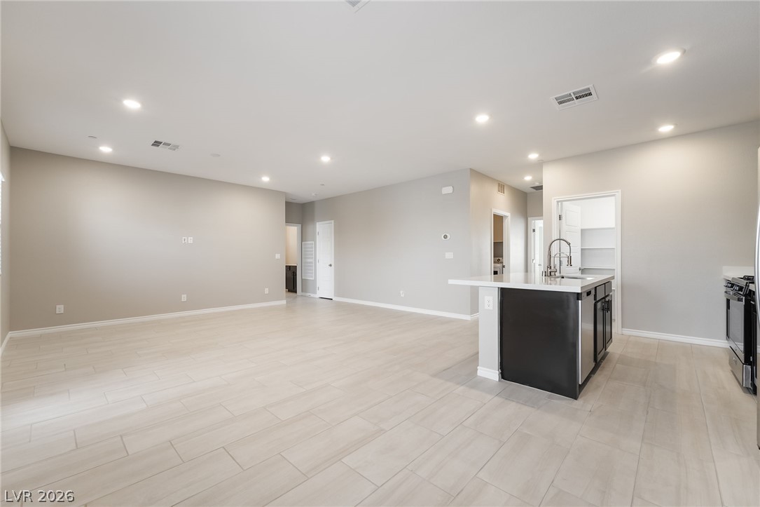 336 Aravalli Crest Street
