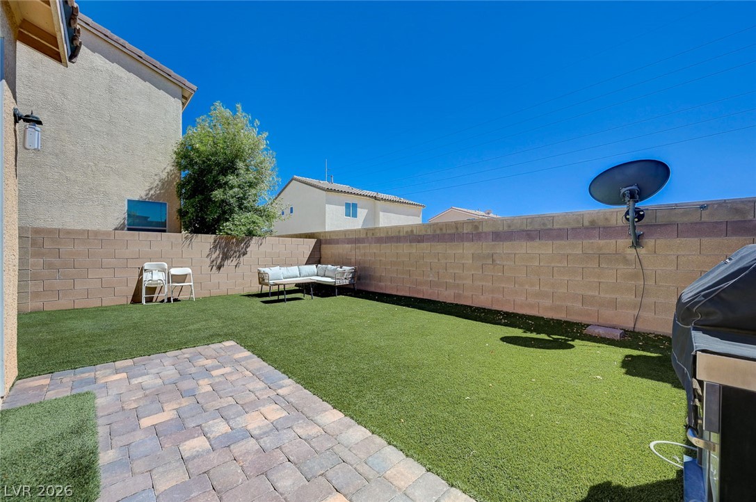 8333 Lower Trailhead Avenue