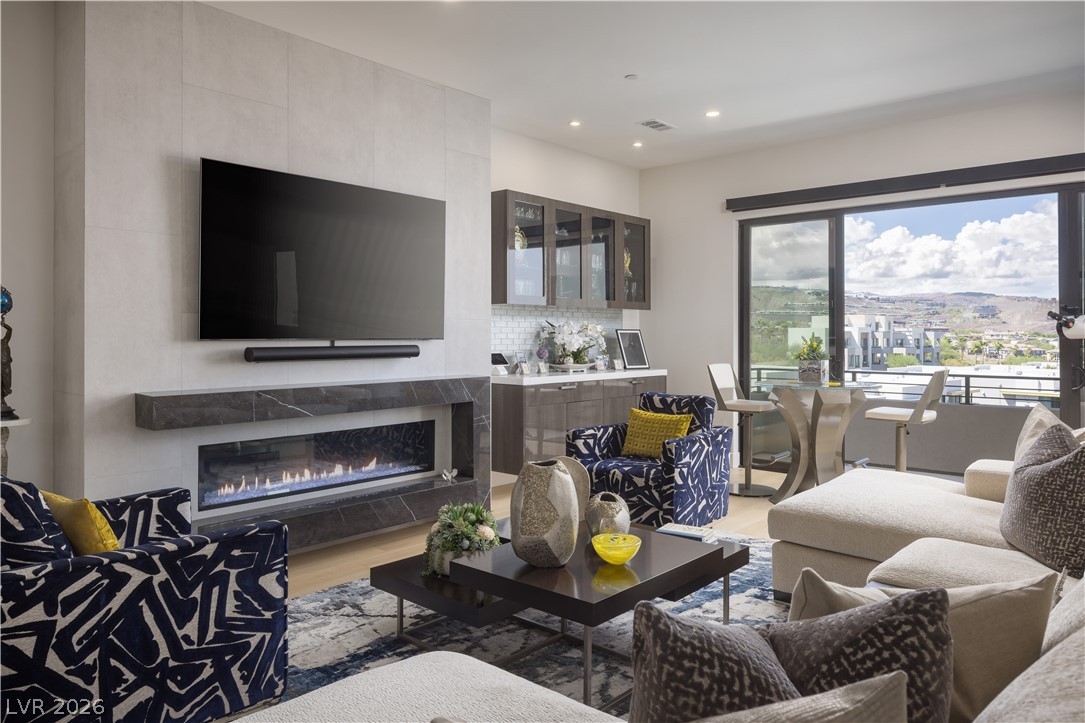 358 Solitude Peak Lane