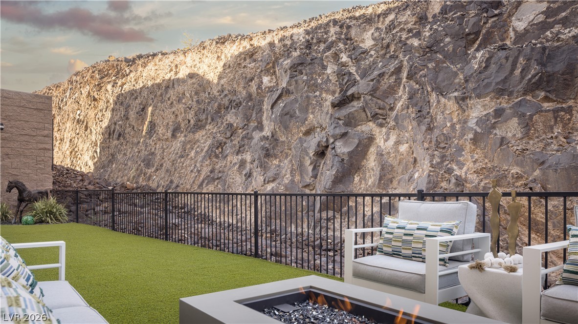 358 Solitude Peak Lane