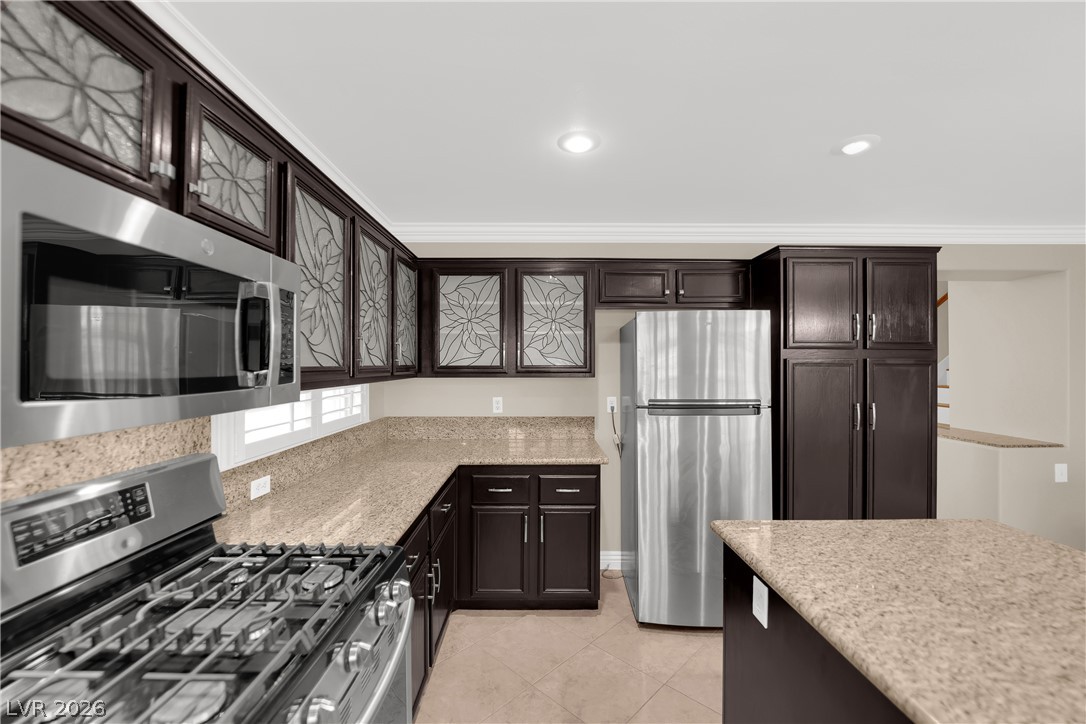 6555 Pecan Grove Court