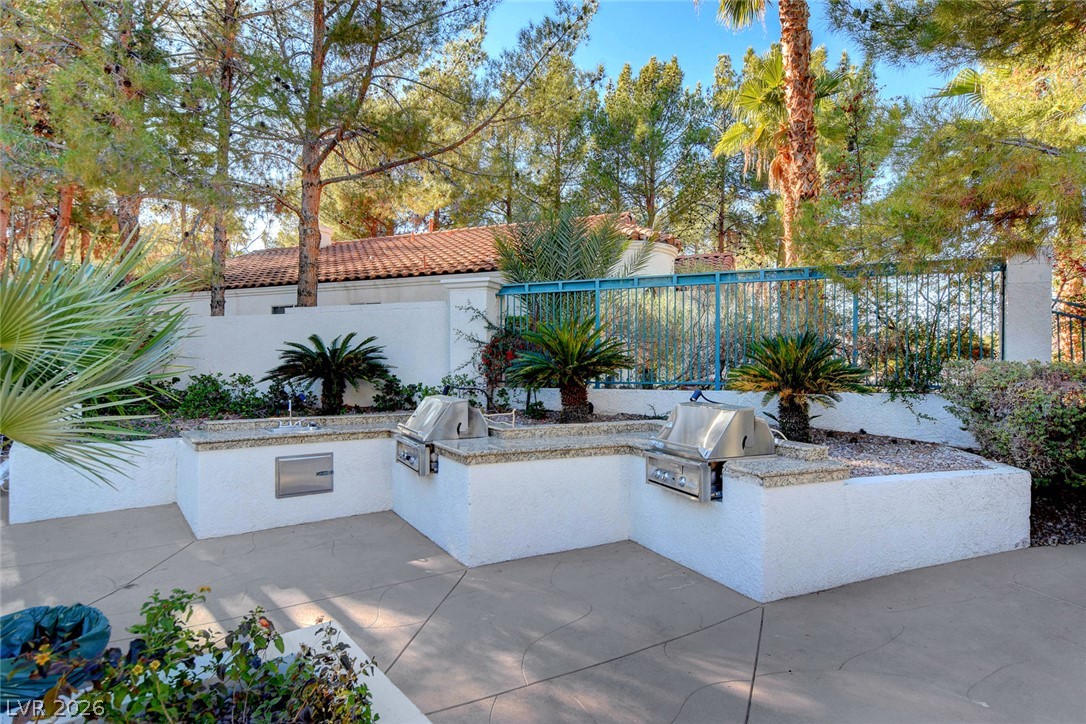 236 Misty Garden Street