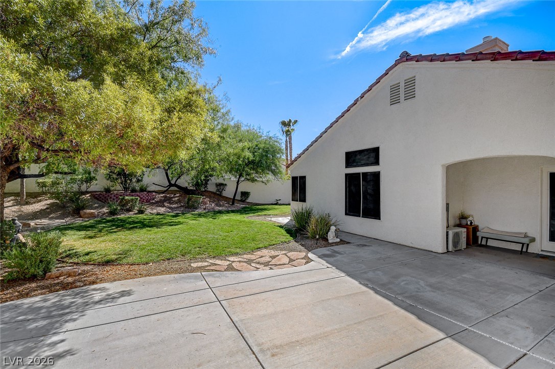 236 Misty Garden Street