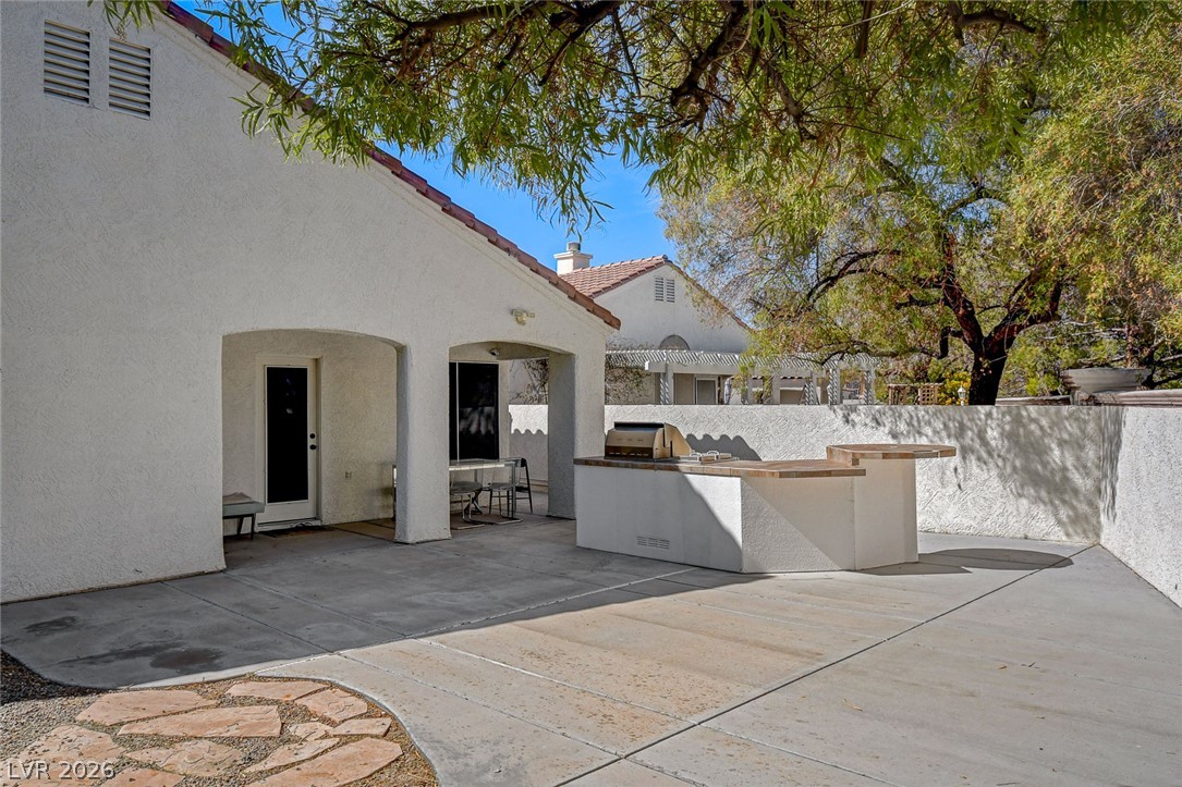 236 Misty Garden Street