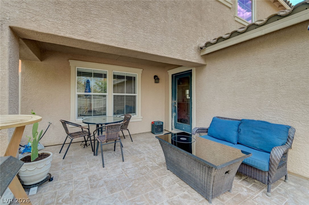 3212 Jevonda Avenue