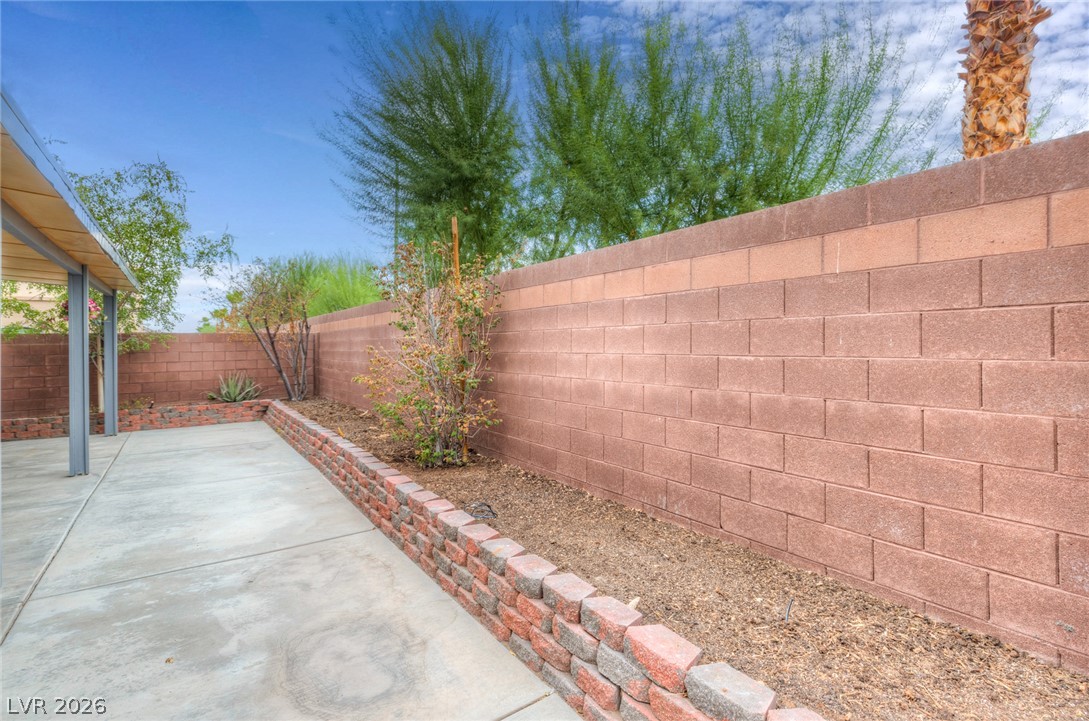8194 Duncan Peak Court