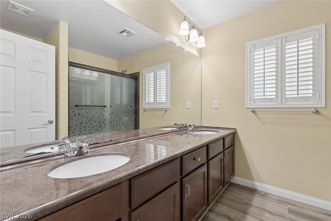 8194 Duncan Peak Court