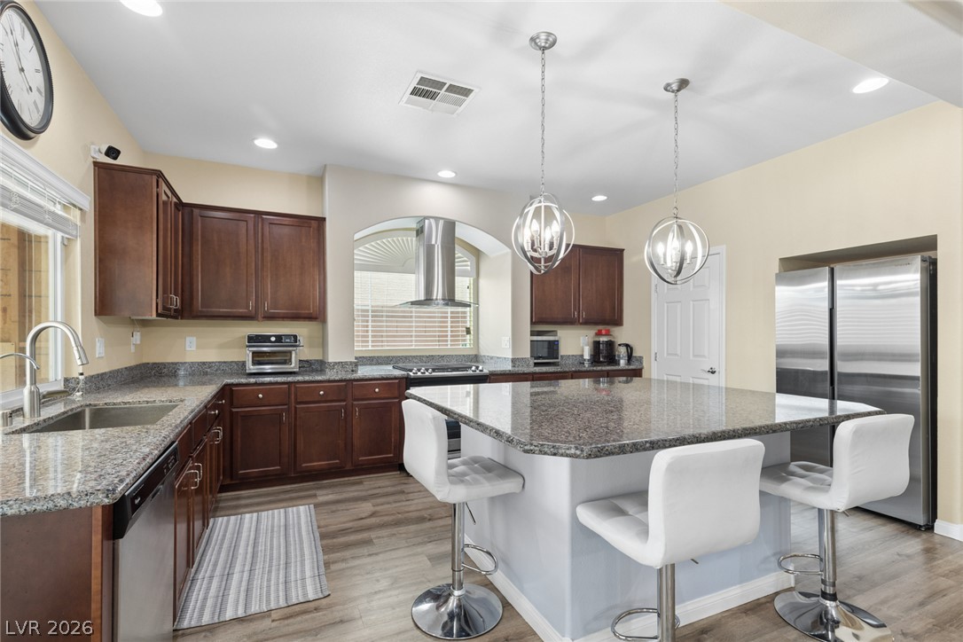 8194 Duncan Peak Court