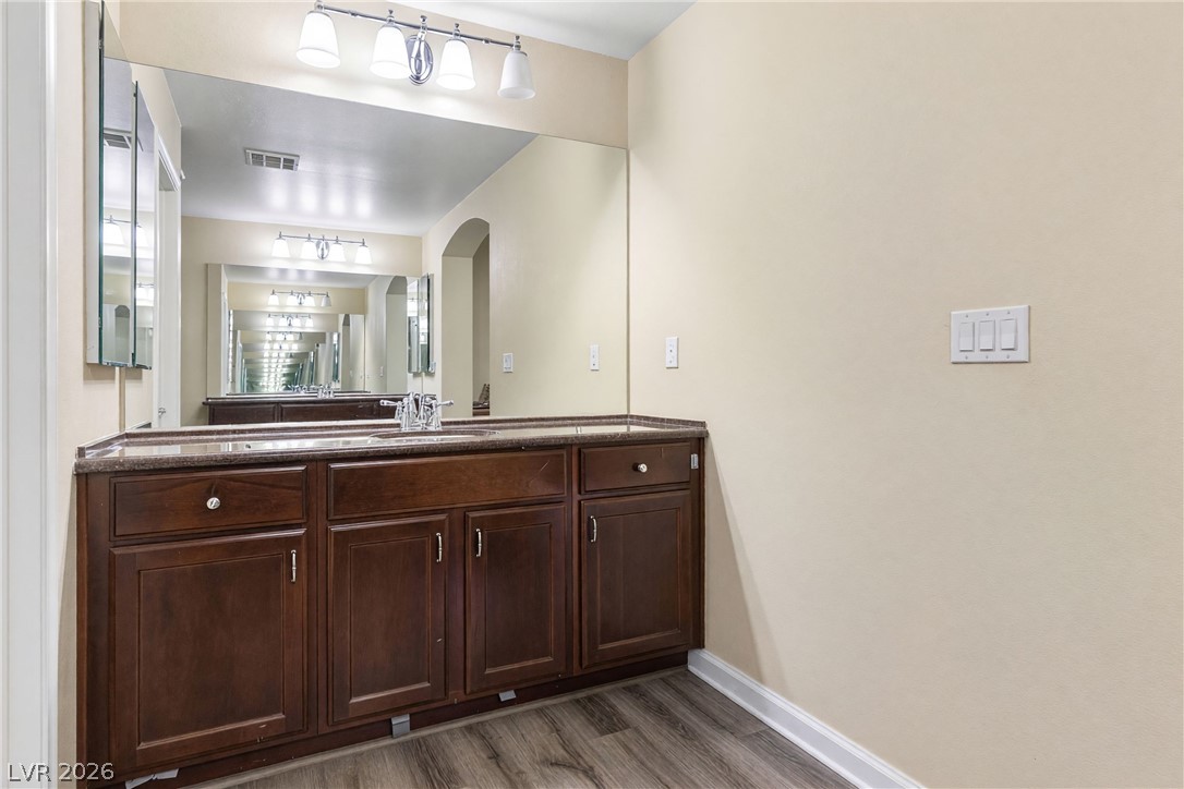 8194 Duncan Peak Court
