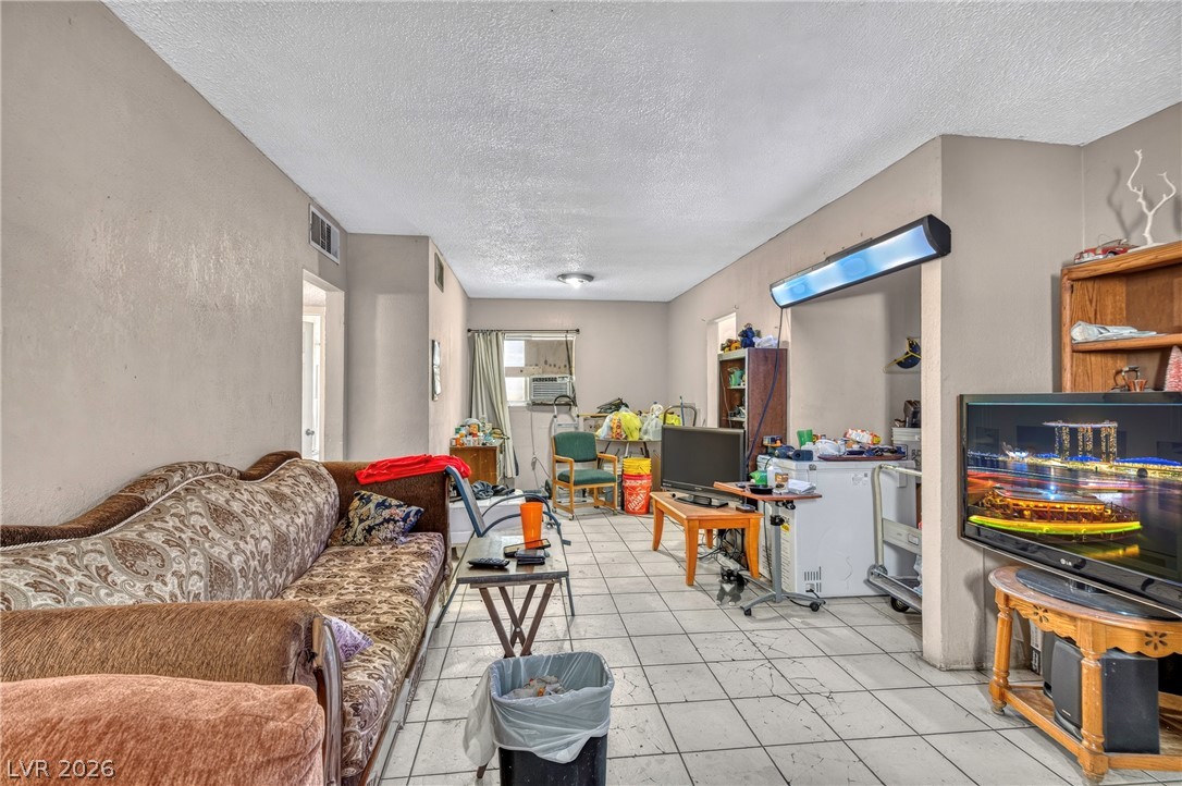 1715 Santa Paula Drive