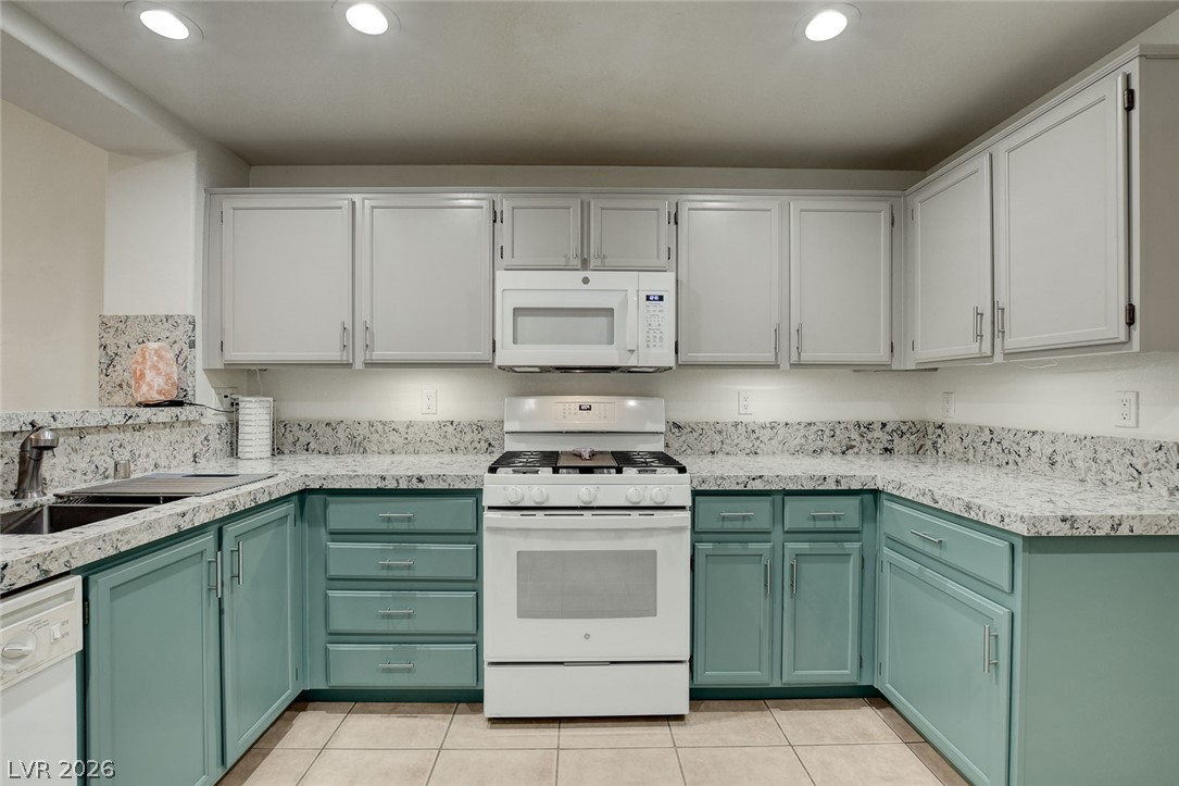 10190 Deerfield Beach Avenue 102