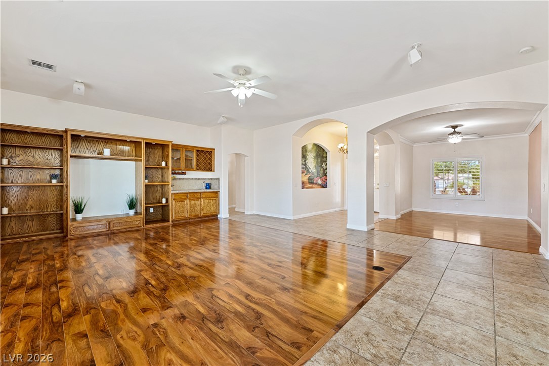 2201 Valentine Avenue