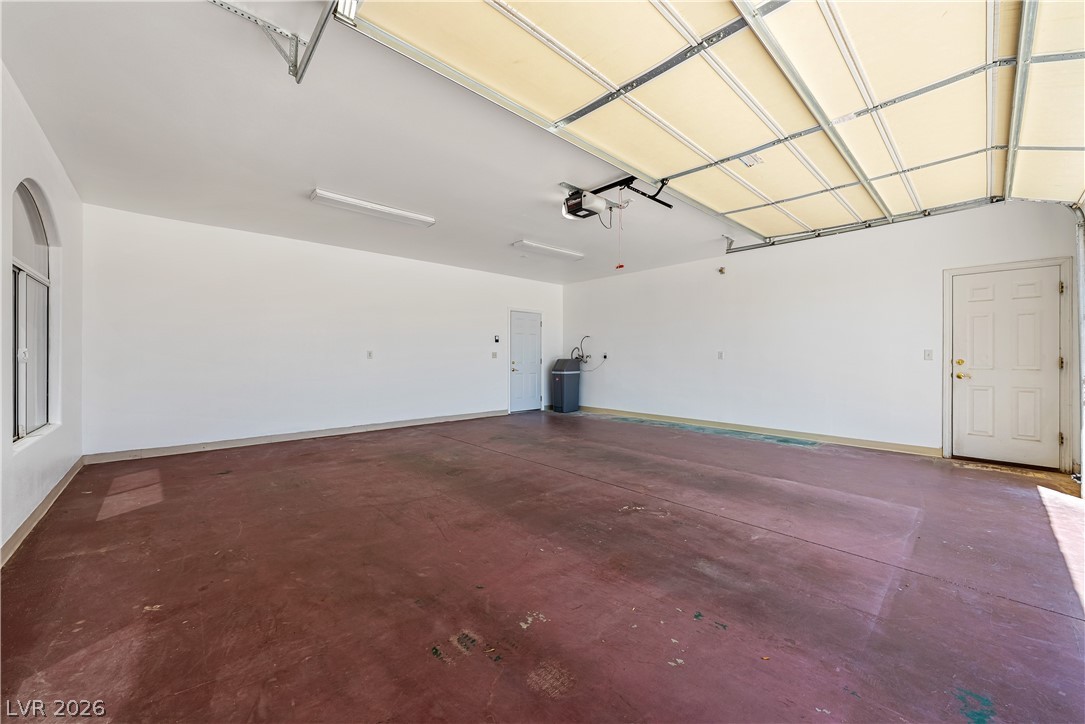 2201 Valentine Avenue