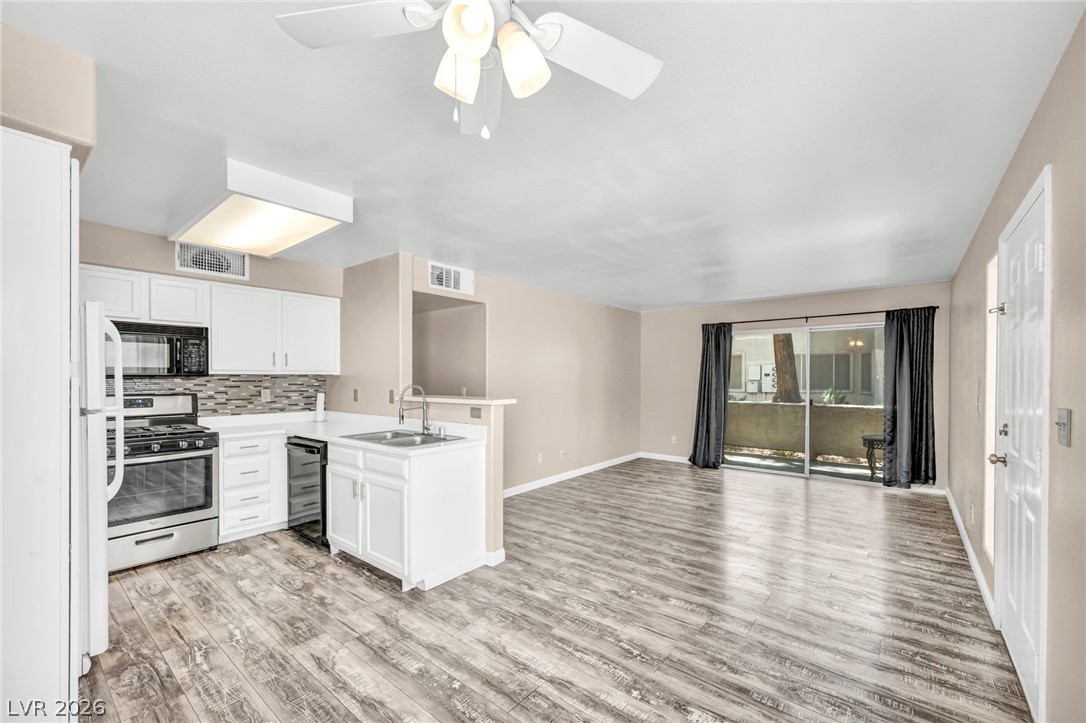 3060 Tarpon Drive 102