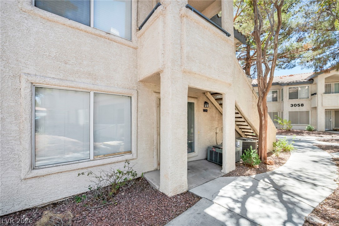 3060 Tarpon Drive 102