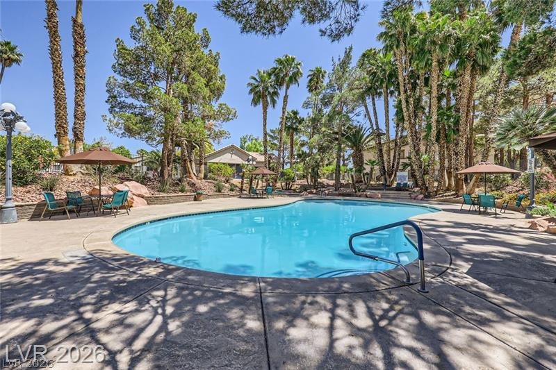 3060 Tarpon Drive 102