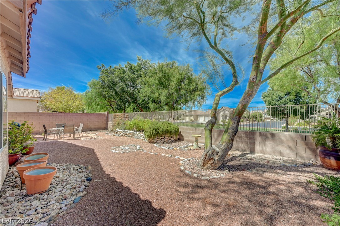 8316 Dawn Breeze Avenue