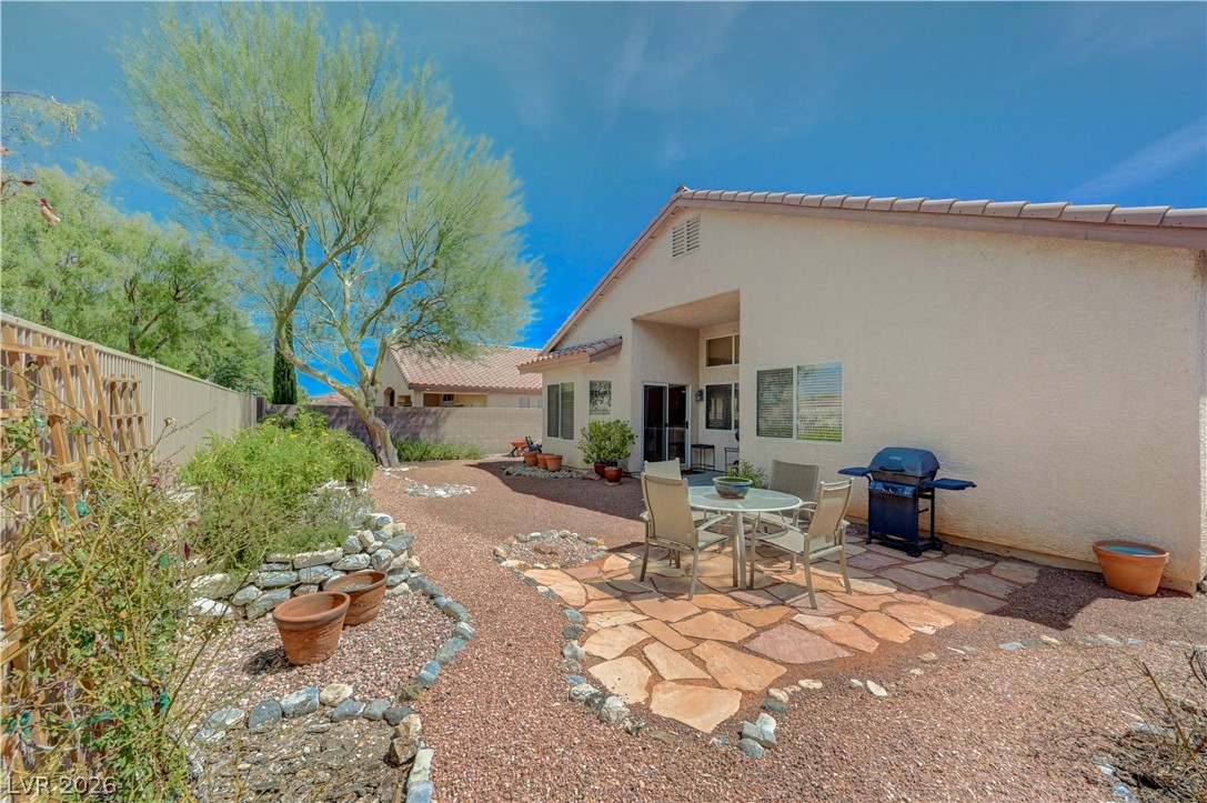 8316 Dawn Breeze Avenue