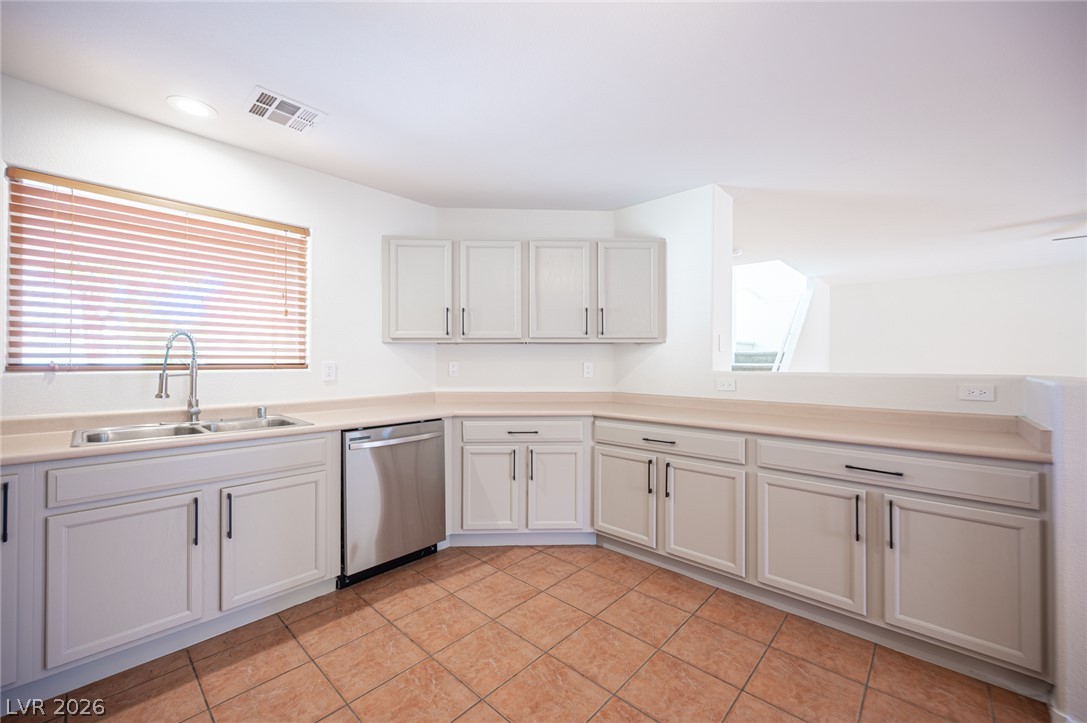 6133 Crystal Talon Street