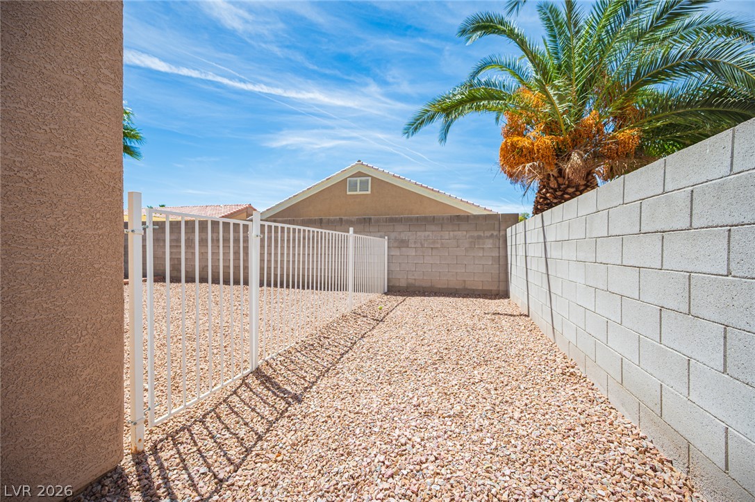 6133 Crystal Talon Street