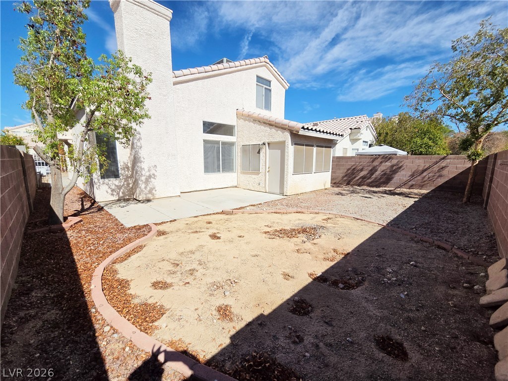 1724 Leaning Pine Way