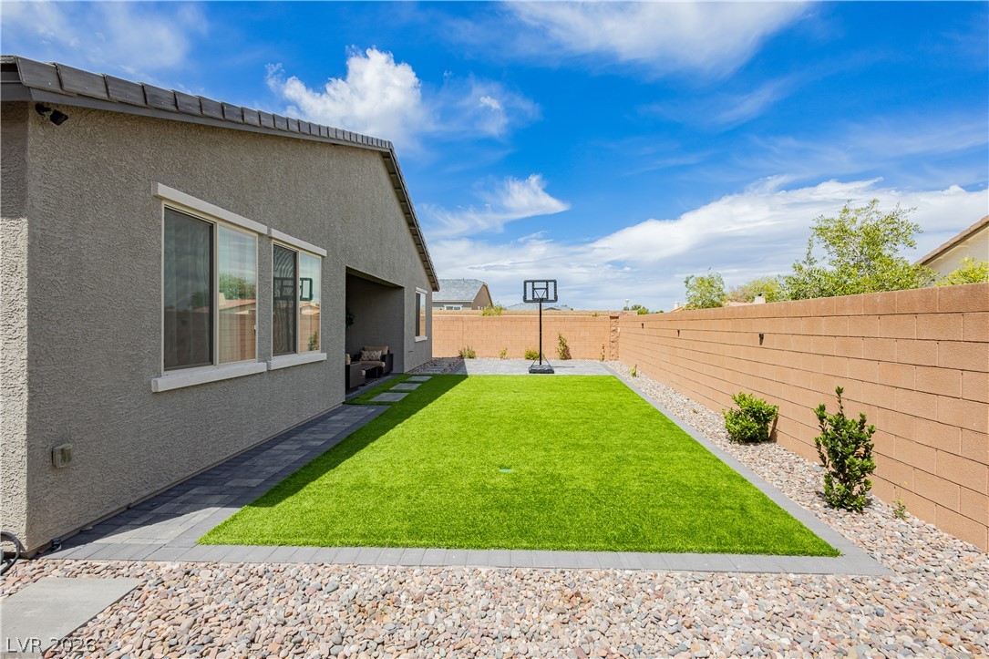 9508 Bombinate Court