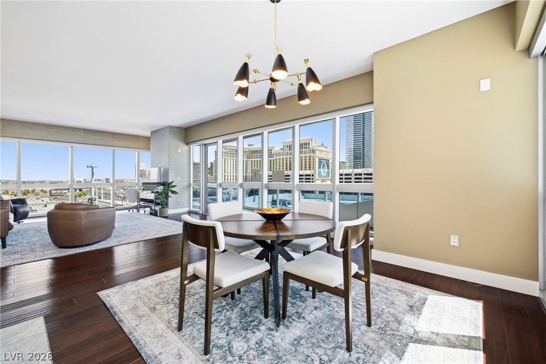 4471 Dean Martin Drive 810