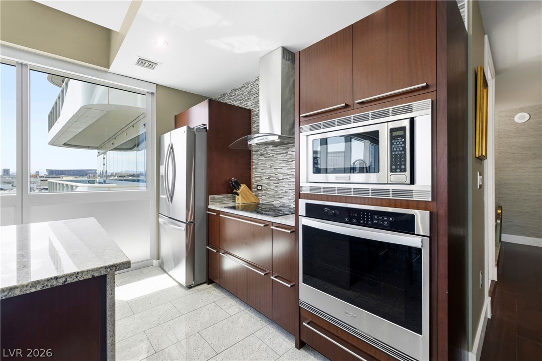 4471 Dean Martin Drive 810