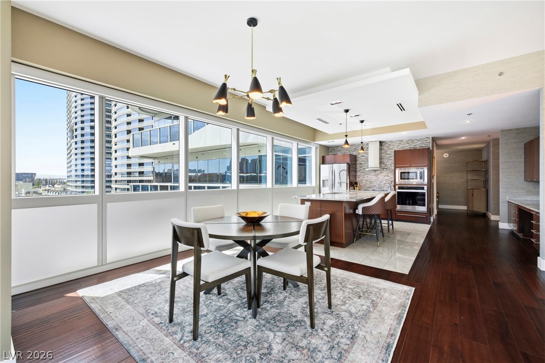 4471 Dean Martin Drive 810