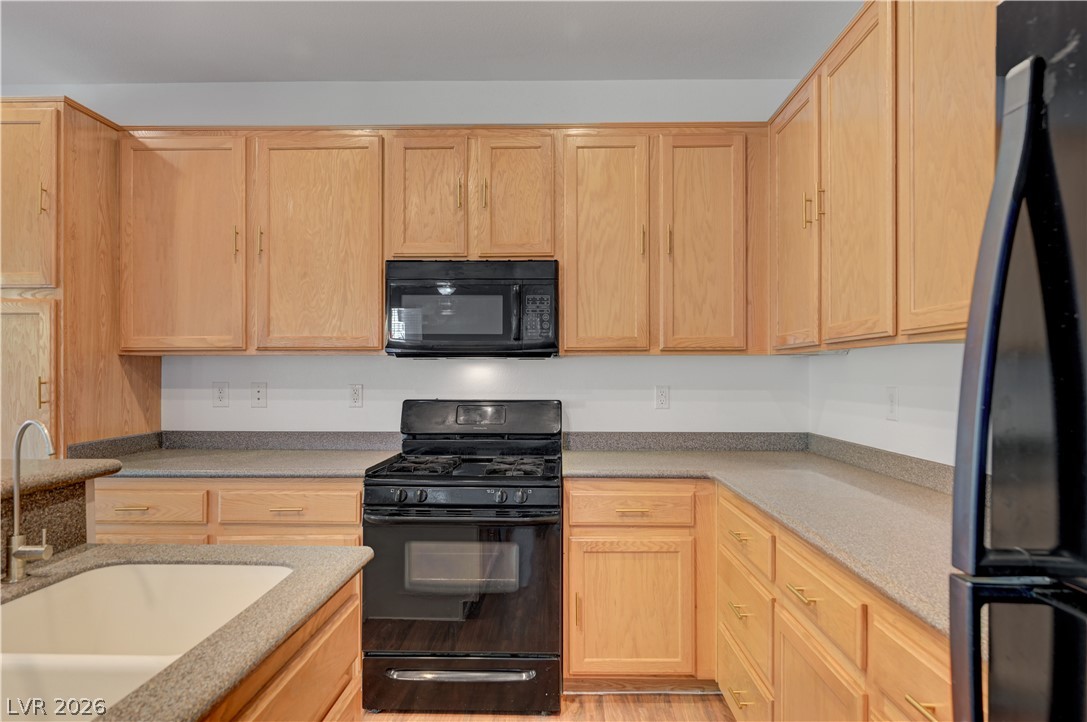 4987 Canadian Lynx Court