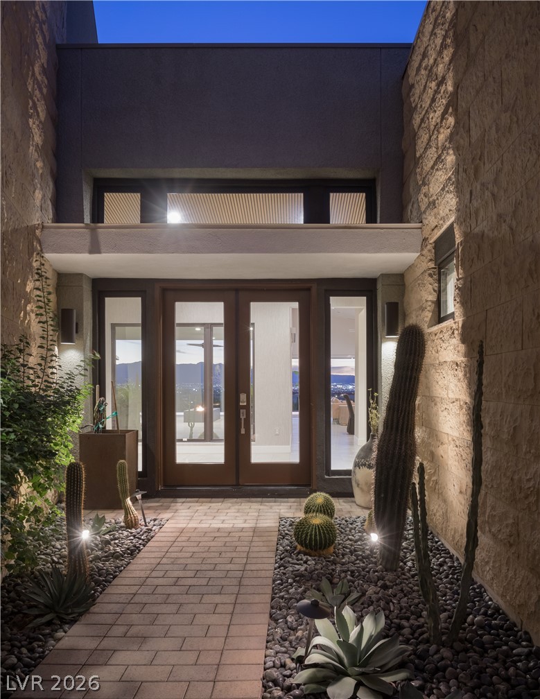 2192 Overlook Canyon Lane