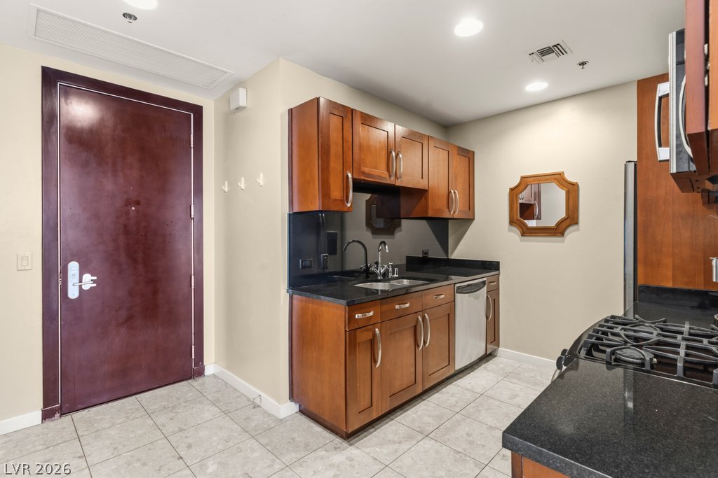 4525 Dean Martin Drive 402