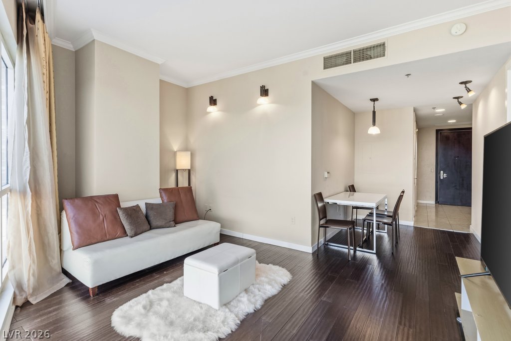 4525 Dean Martin Drive 402