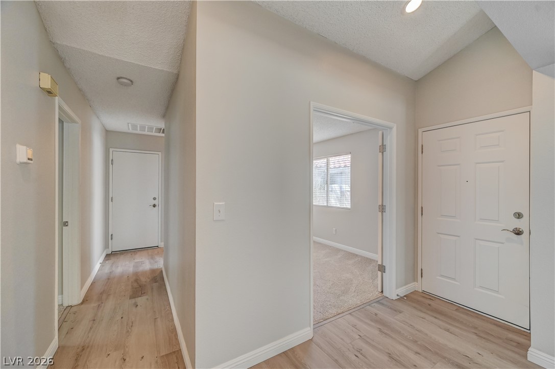 386 El Pico Drive