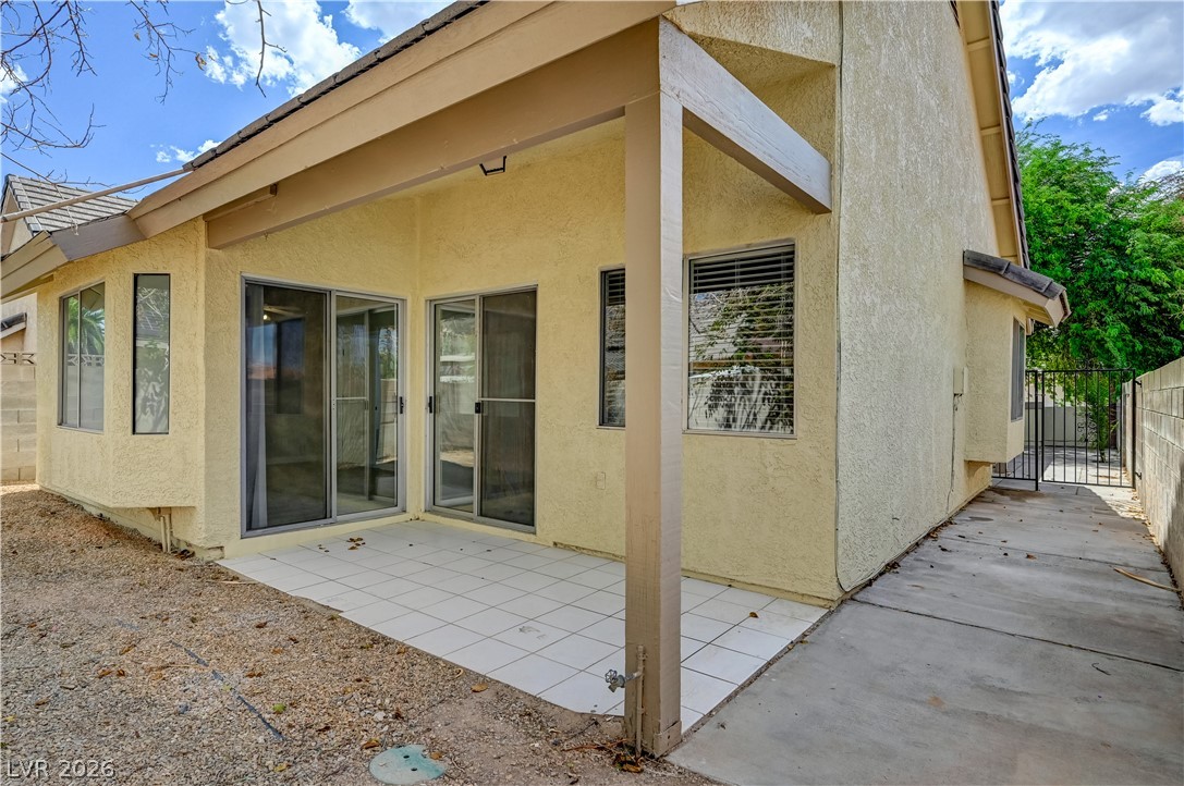 386 El Pico Drive