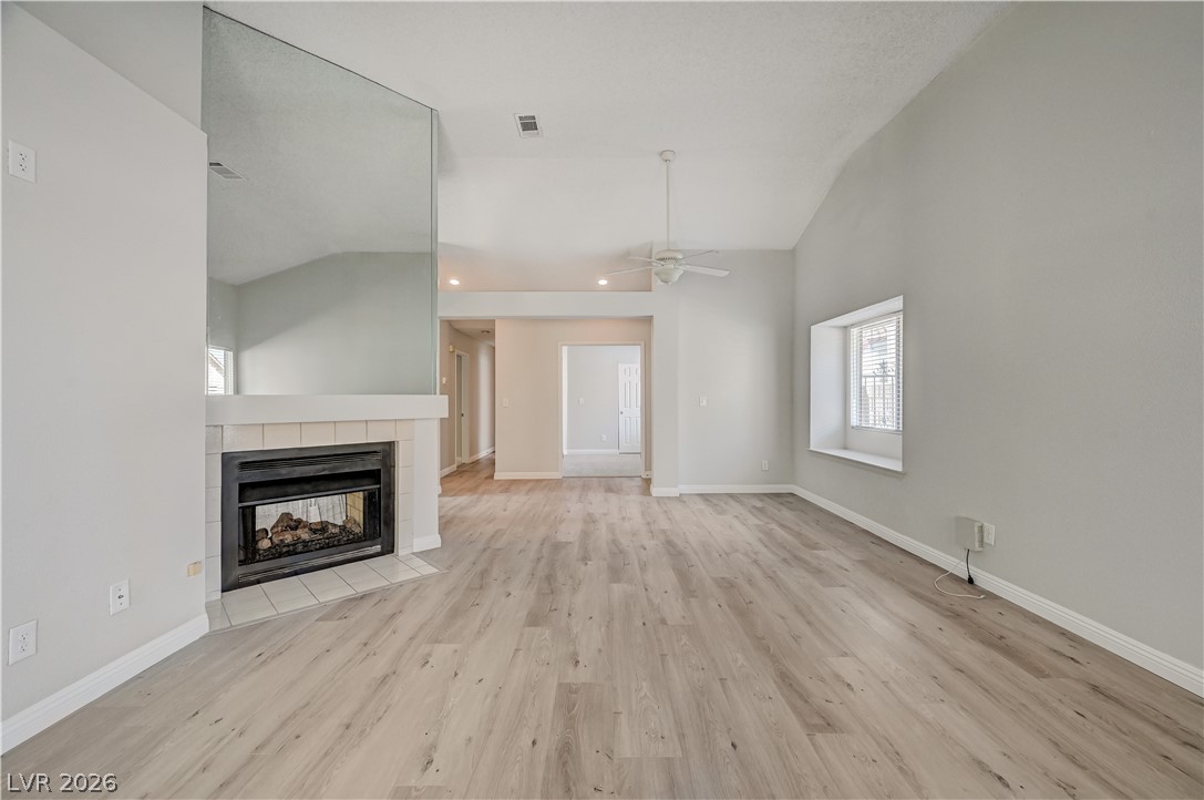 386 El Pico Drive