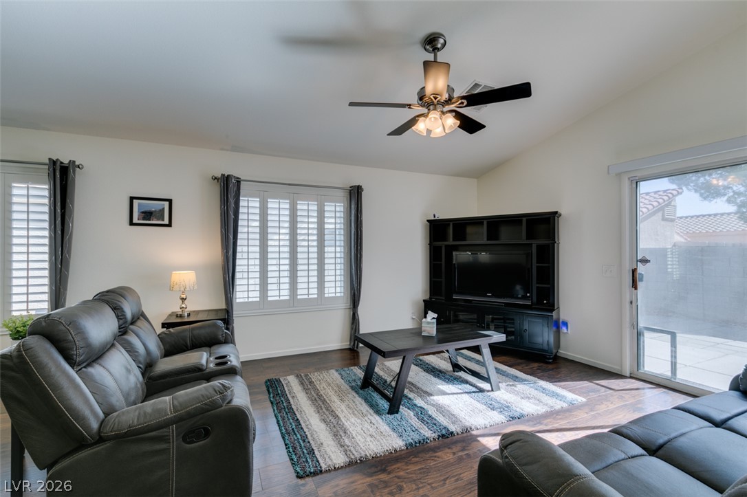 3380 Wayward Court