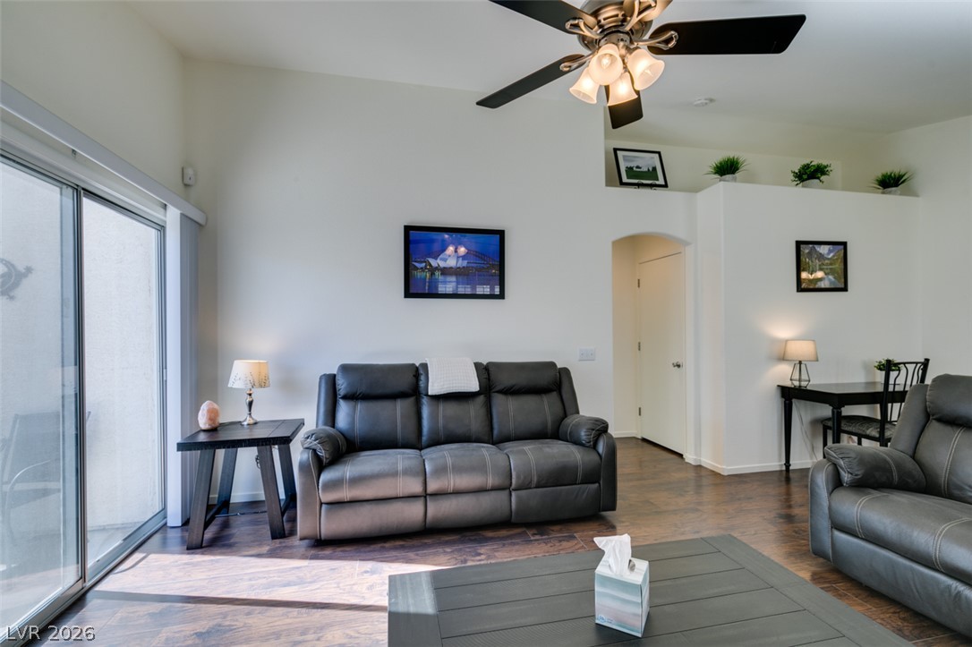 3380 Wayward Court
