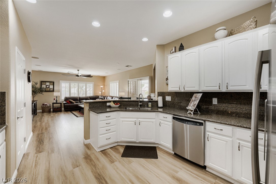 2381 Orangeburg Place